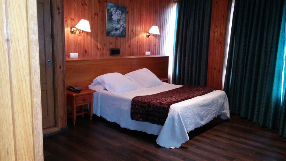 נויה Hotel Park מראה חיצוני תמונה