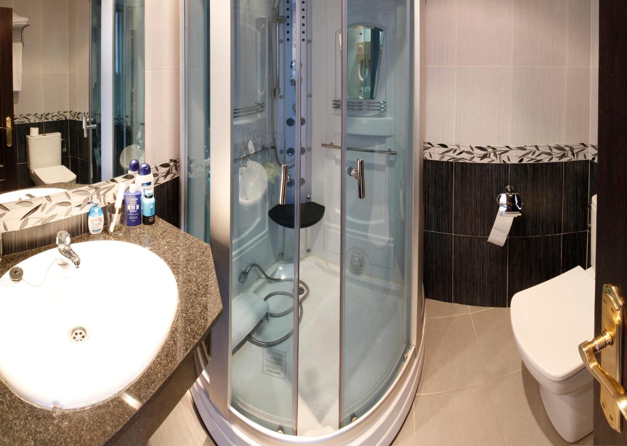 נויה Hotel Park מראה חיצוני תמונה