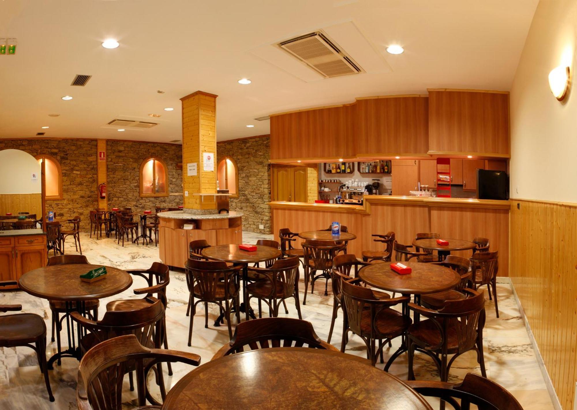 נויה Hotel Park מראה חיצוני תמונה