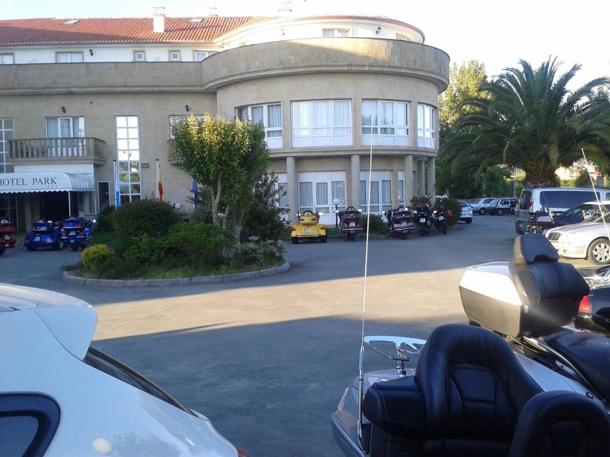 נויה Hotel Park מראה חיצוני תמונה